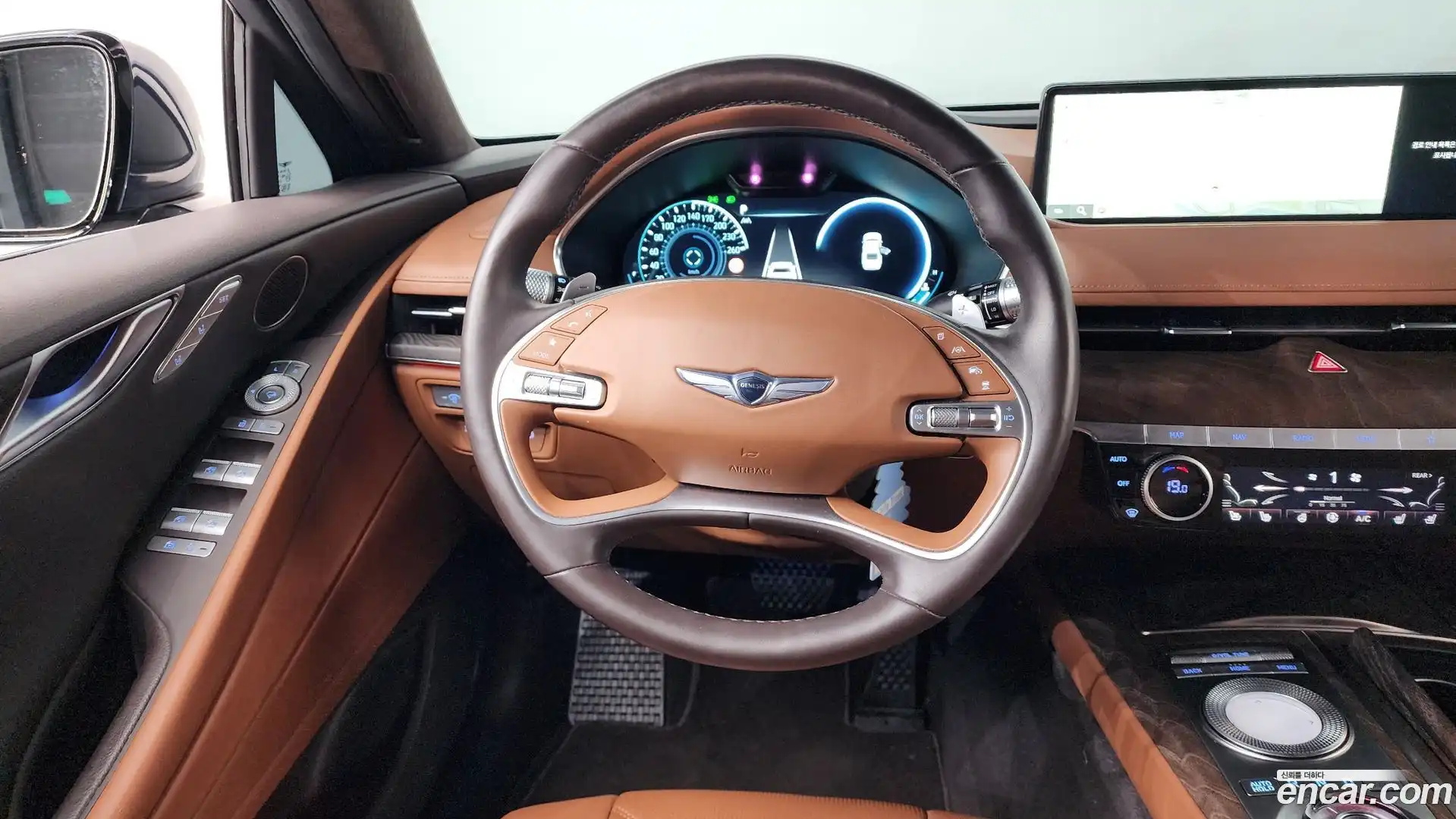 G80 Genesis 2022.0-OPTION-017