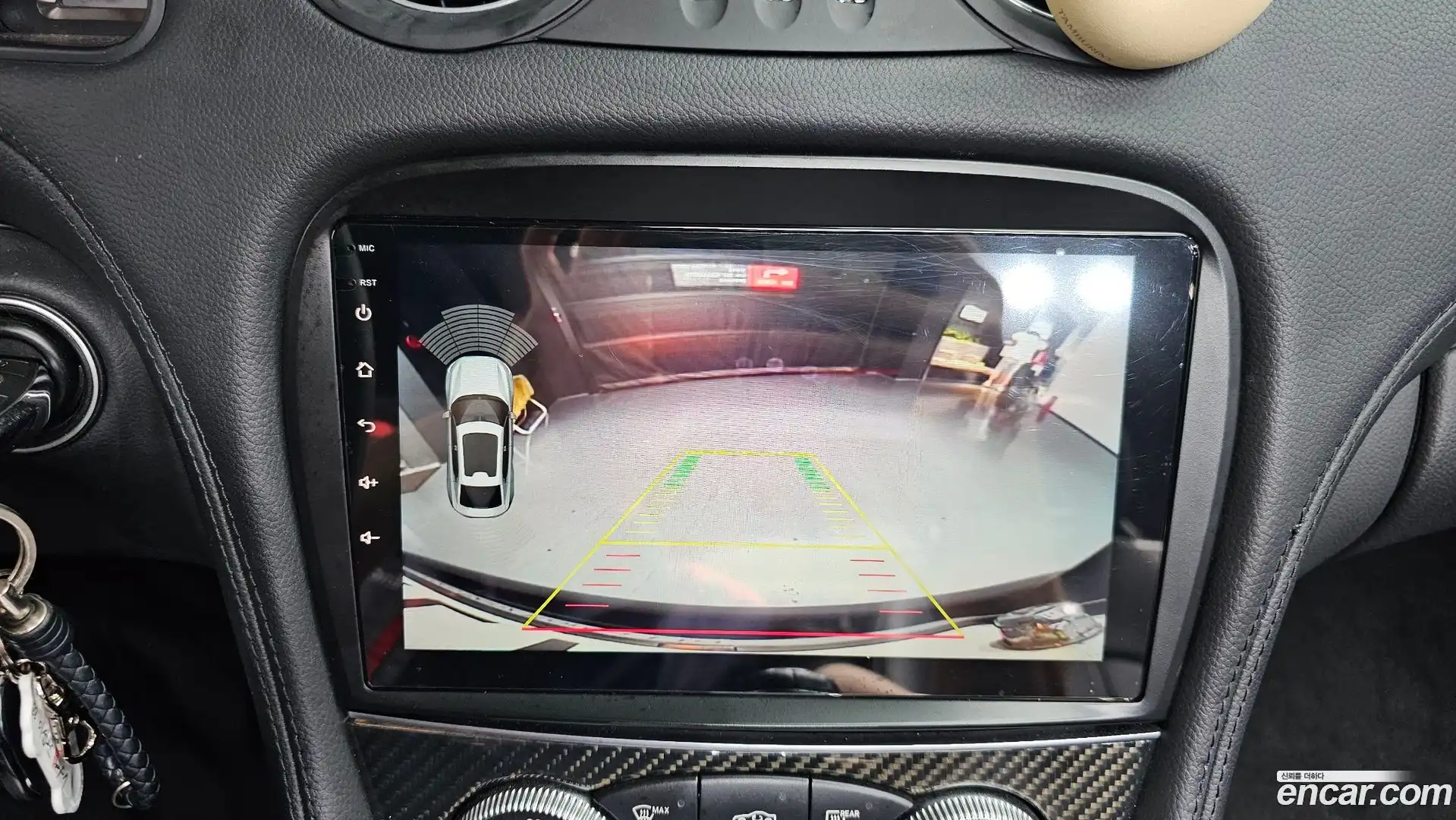SL-Class Mercedes-Benz 2010.0-OPTION-017