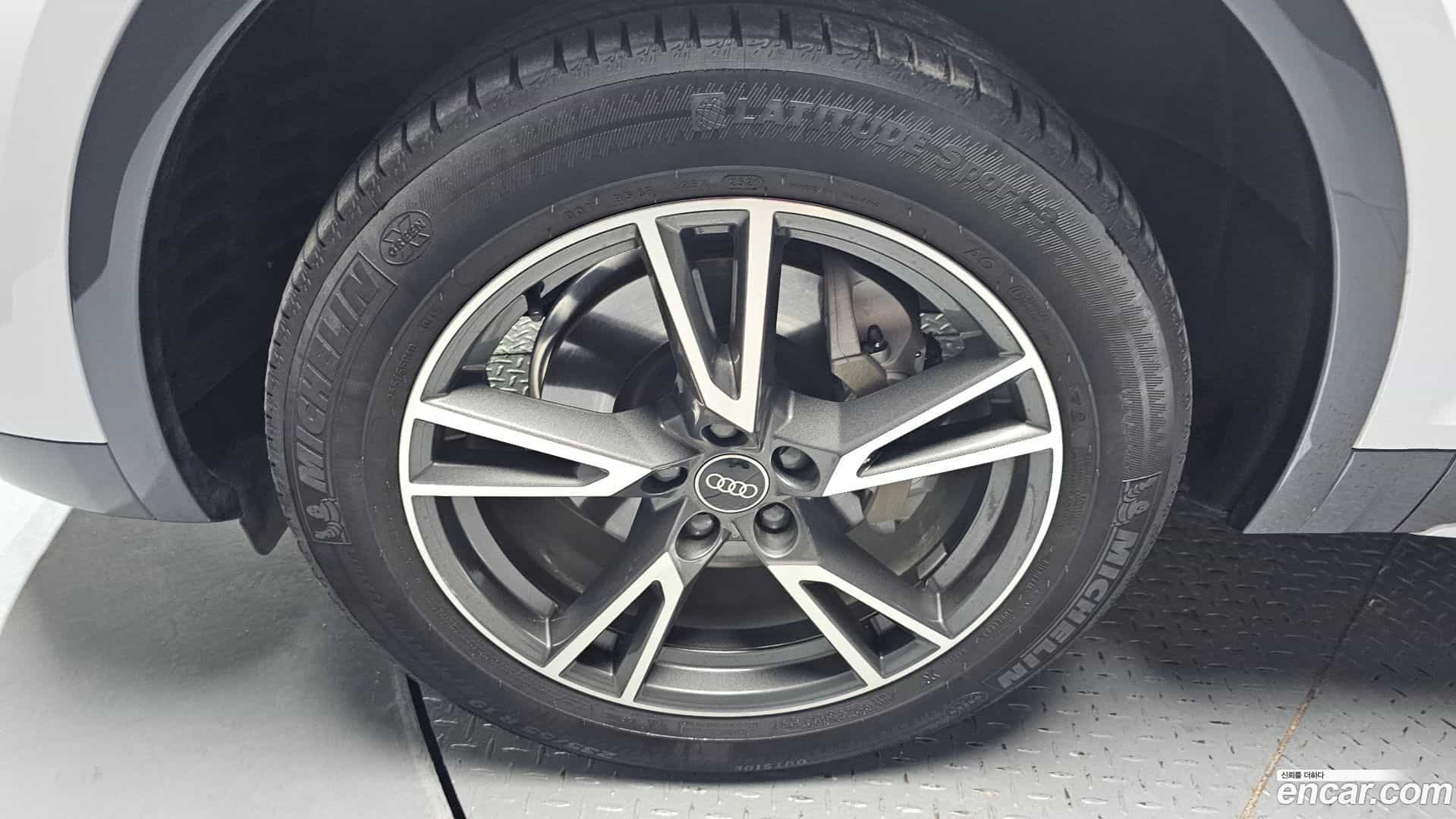 Q5 Audi 2022.2-OUTER-005