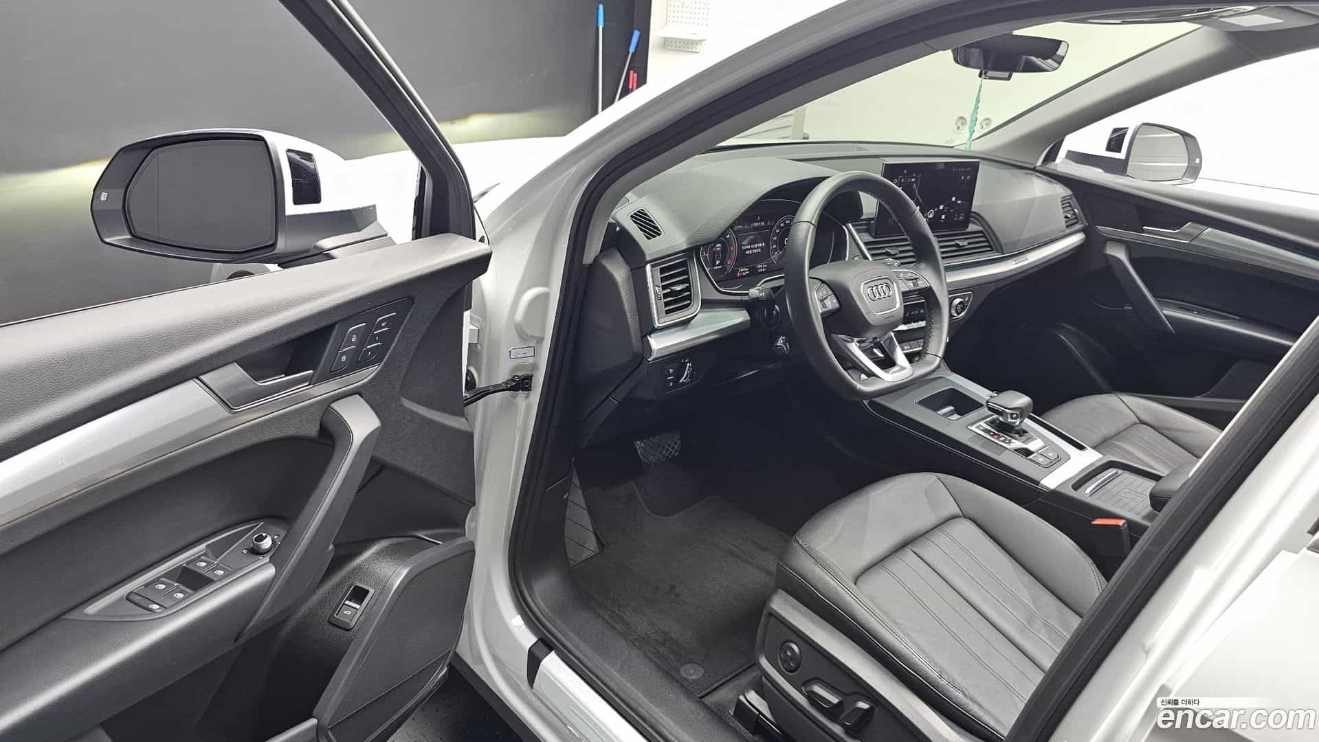 Q5 Audi 2022.2-INNER-010