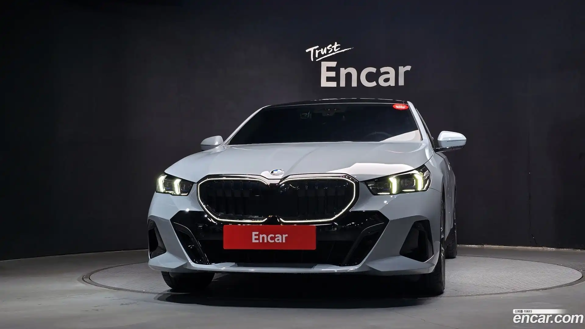 5-Series BMW 2025.9-OUTER-003