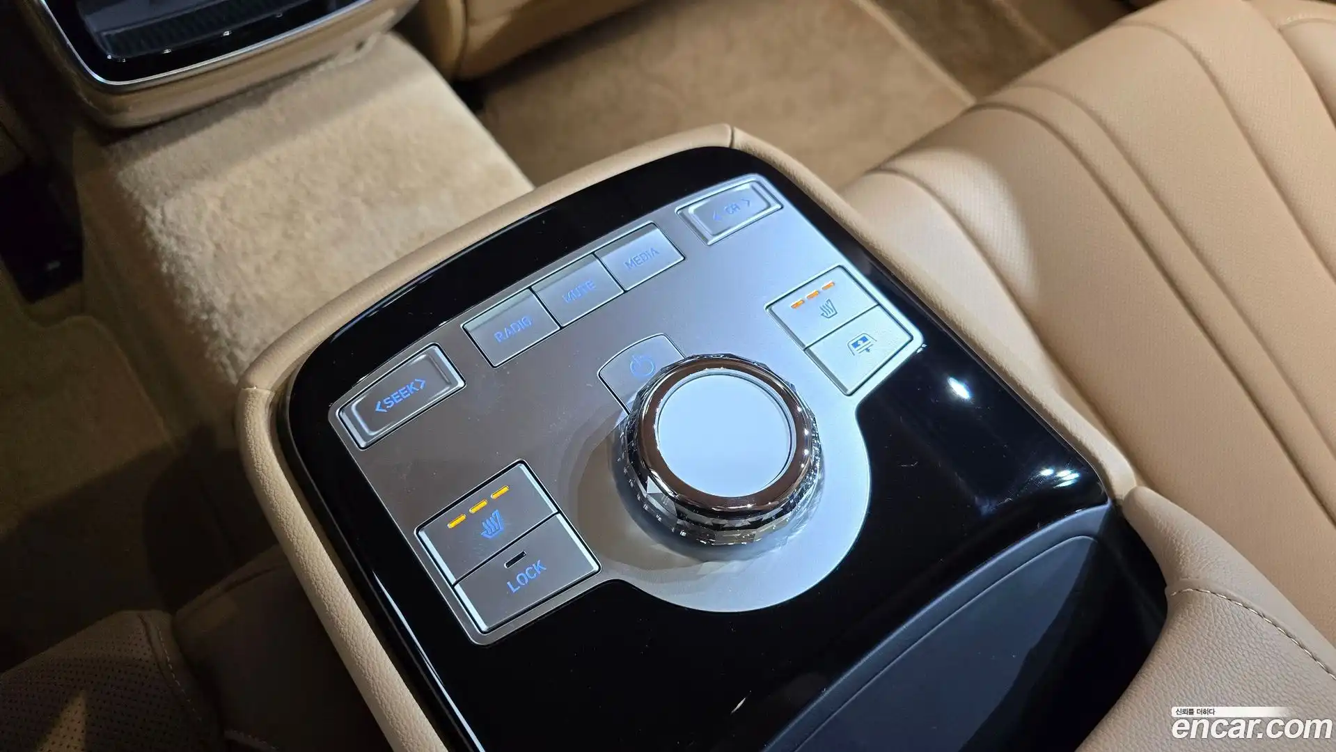 G80 Genesis 2025.2-INNER-009