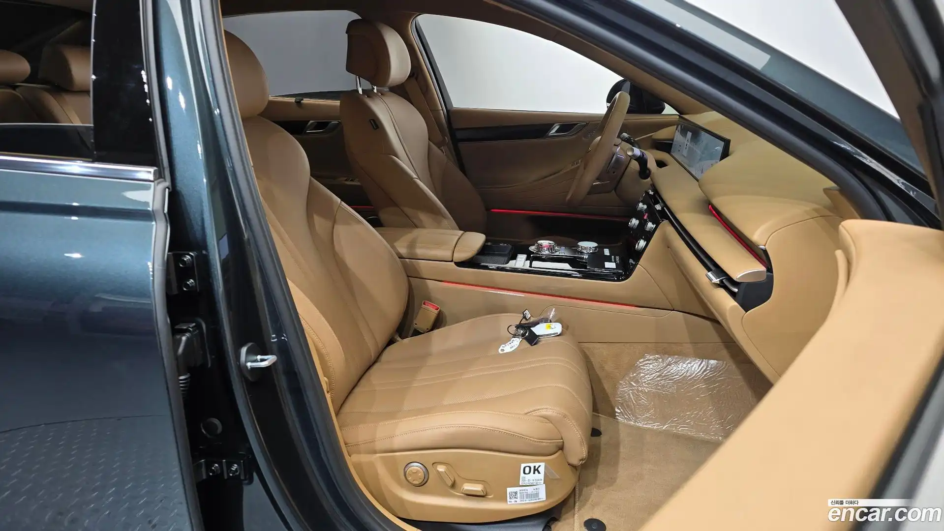 G80 Genesis 2025.2-INNER-036