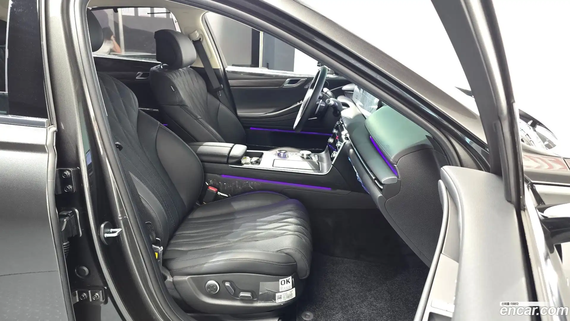 G80 Genesis 2025.8-INNER-036