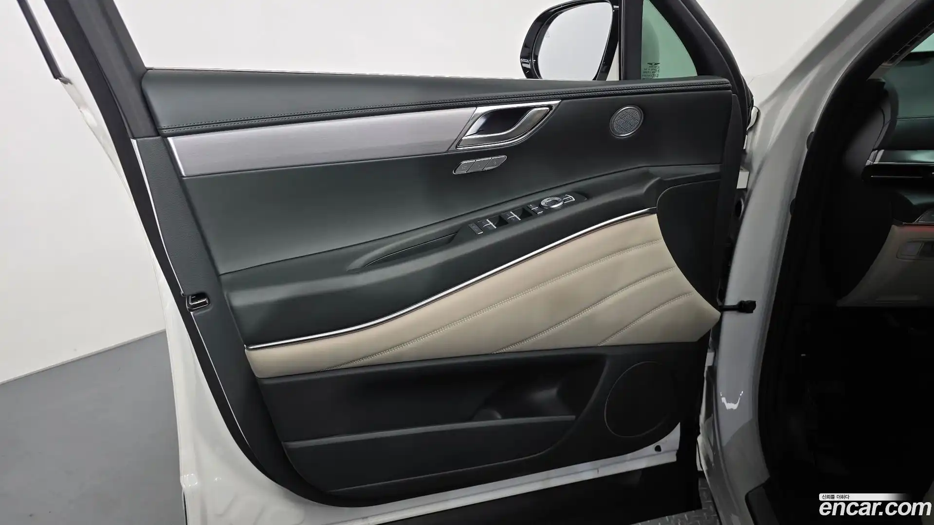 GV80 Genesis 2024.2-INNER-034