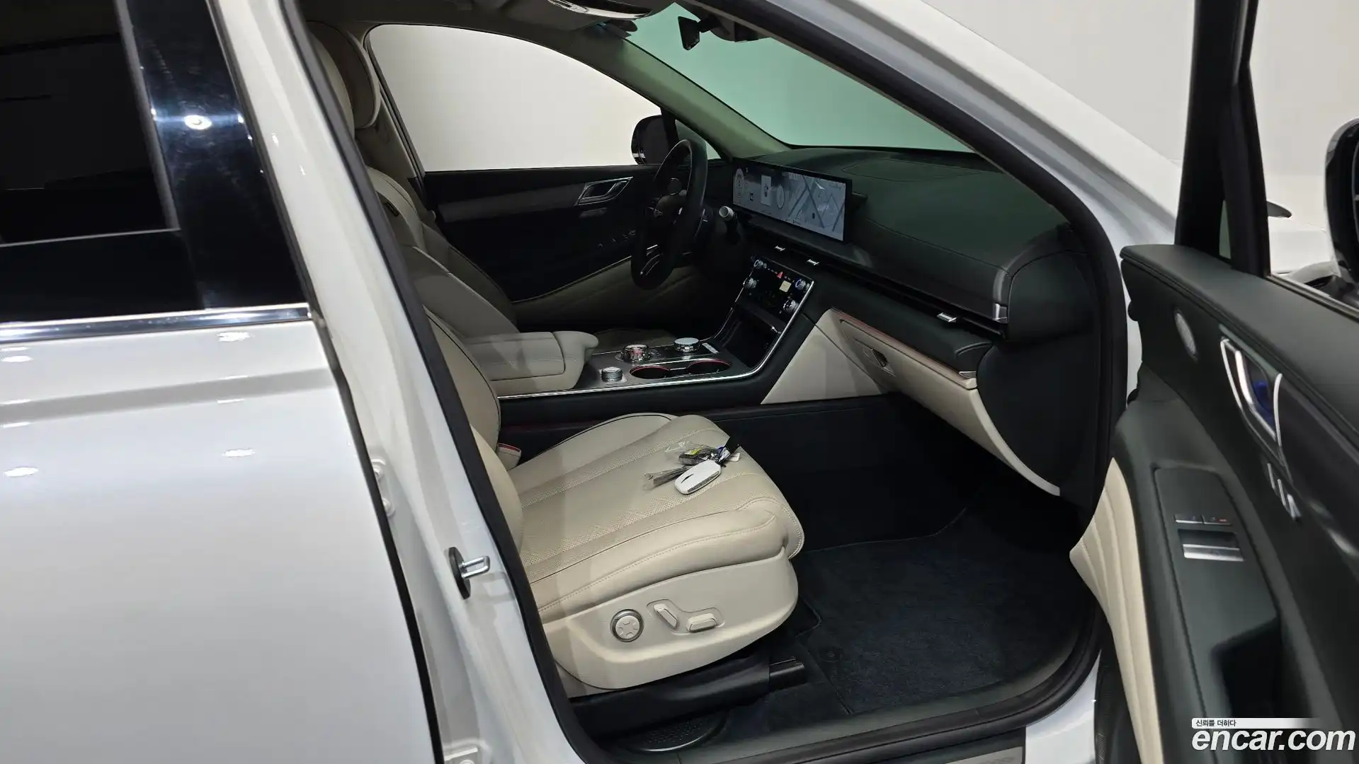 GV80 Genesis 2024.2-INNER-036