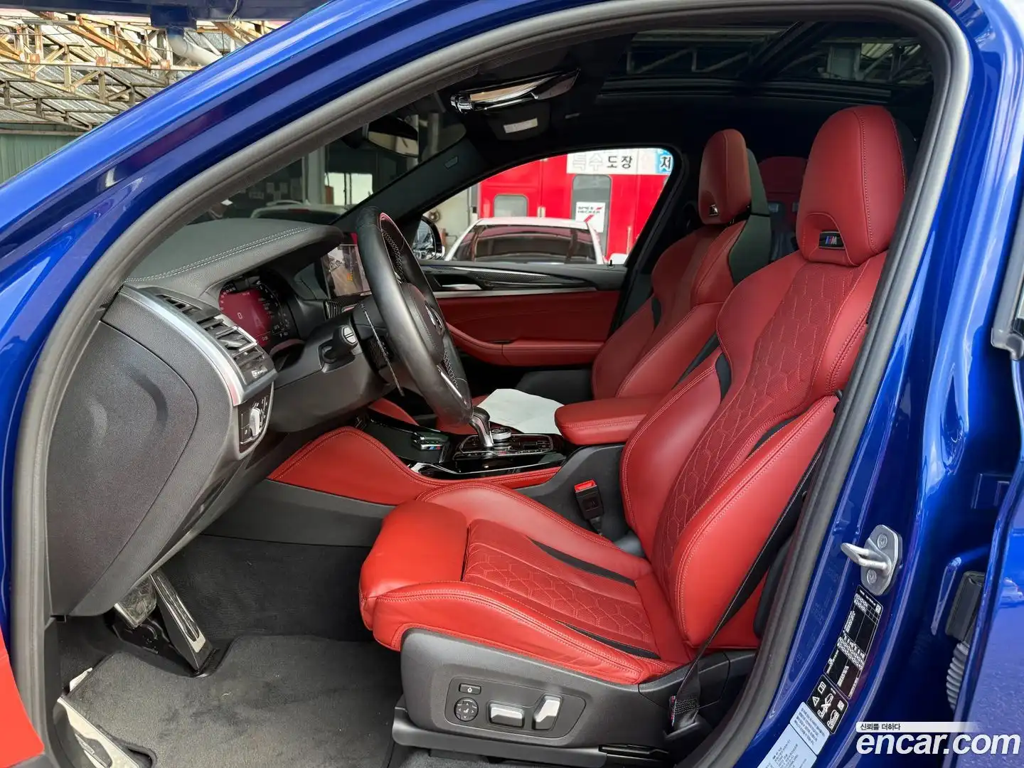X4M BMW 2022.2-INNER-008