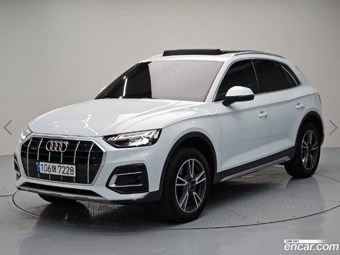 Main__Slider__Photo:Q5 Audi 2022.2-0