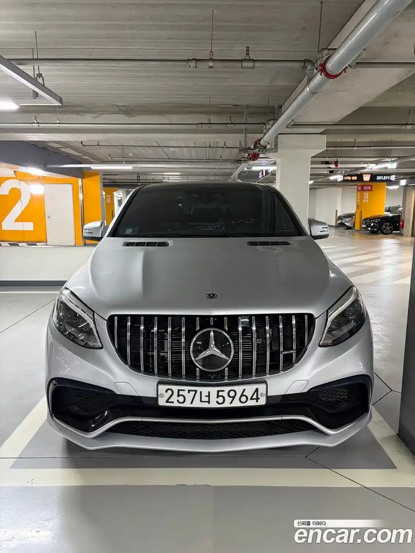 GLE-Class Mercedes-Benz 2019.11-OUTER-003