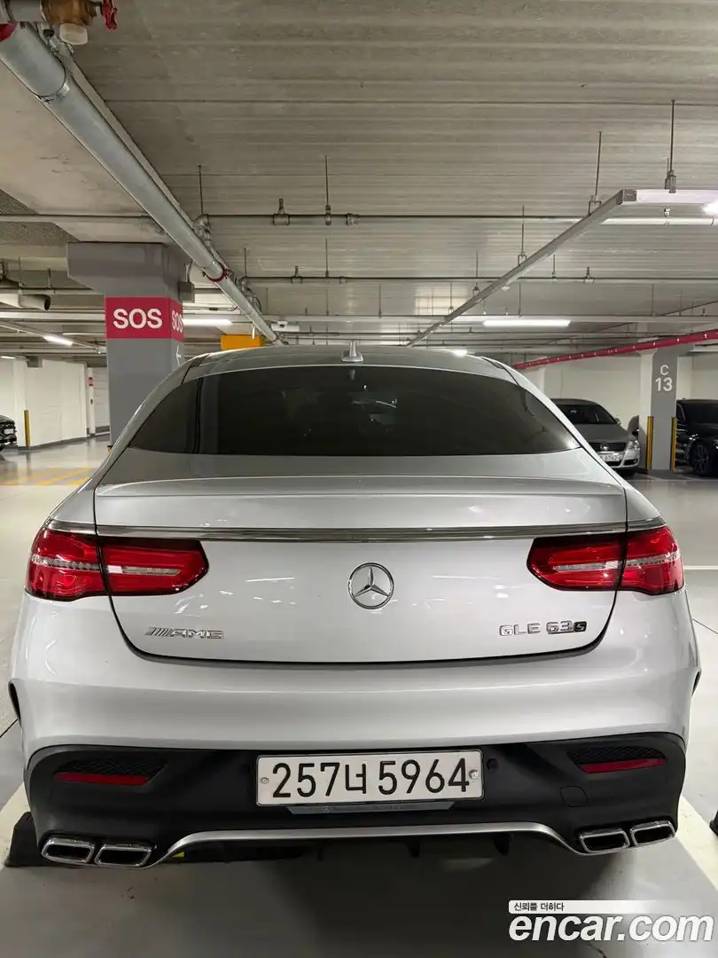 GLE-Class Mercedes-Benz 2019.11-OUTER-005