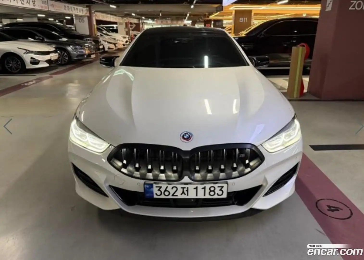 8-Series BMW 2023.6-OUTER-001