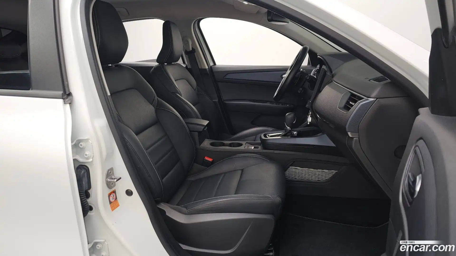 XM3 Renault Korea 2021.0-OPTION-015