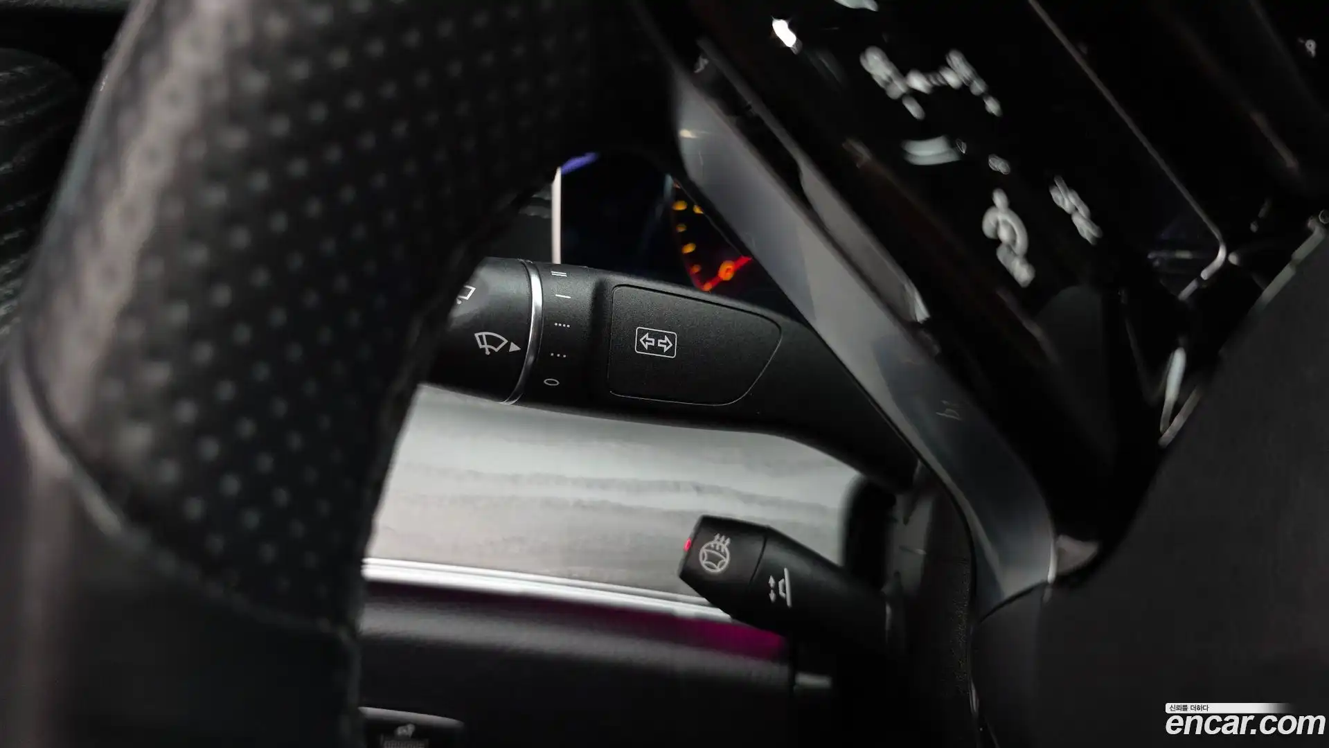 E-Class Mercedes-Benz 2022.3-OPTION-041
