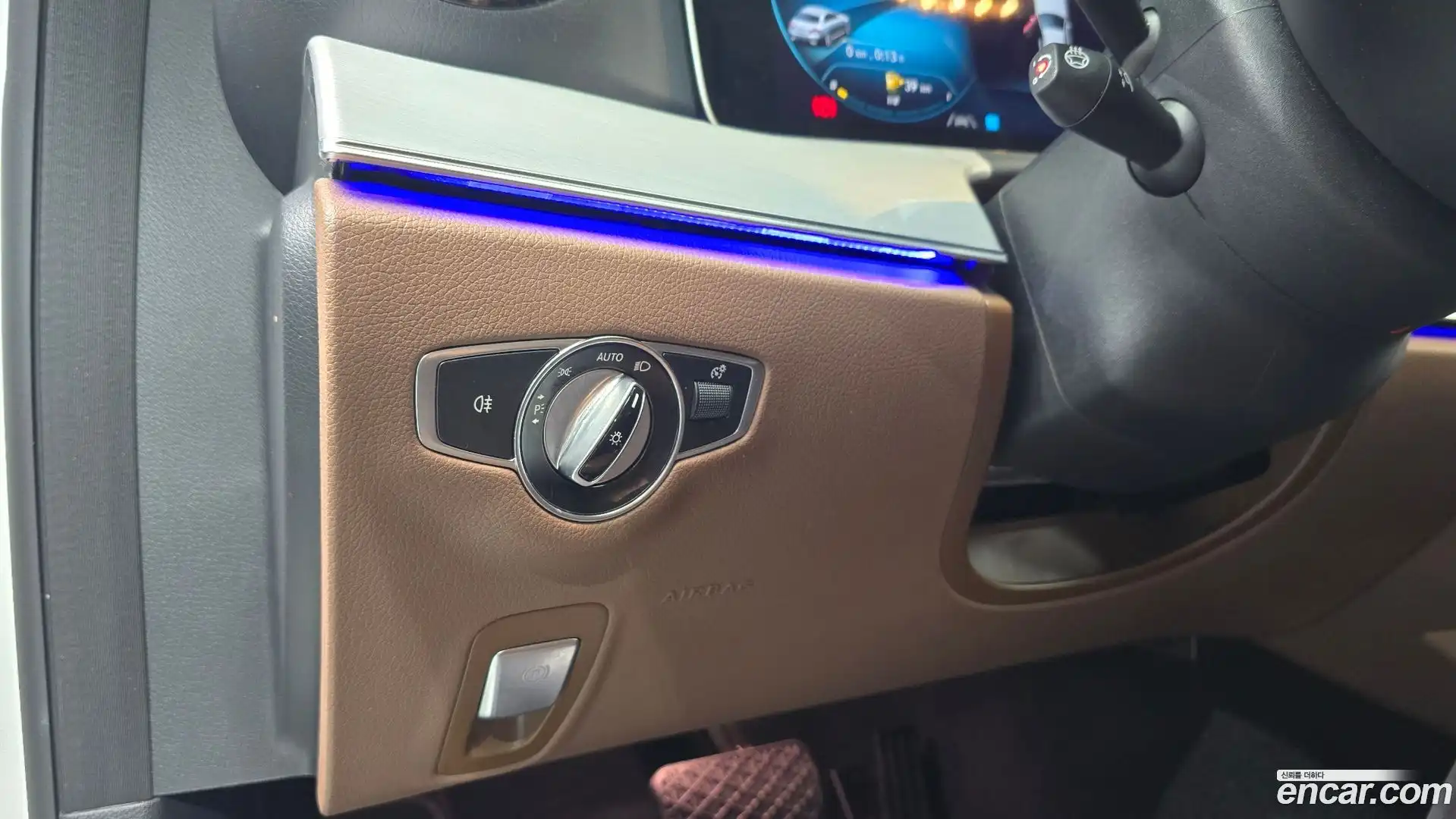 E-Class Mercedes-Benz 2021.7-OPTION-018