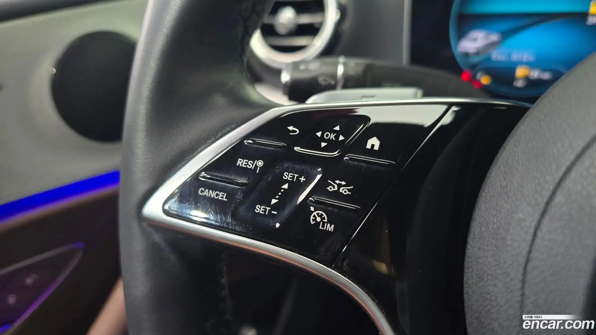 E-Class Mercedes-Benz 2021.7-OPTION-022
