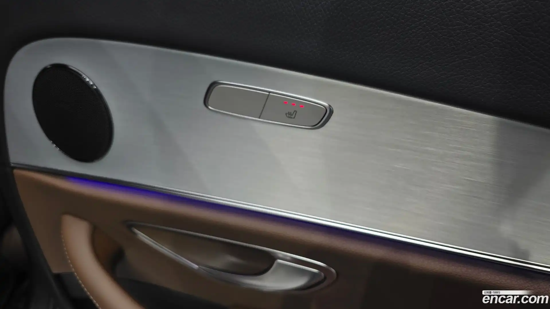 E-Class Mercedes-Benz 2021.7-OPTION-040