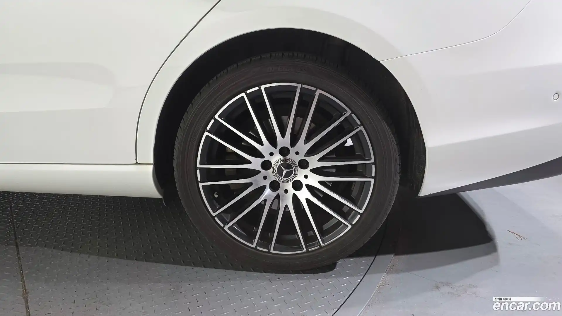 C-Class Mercedes-Benz 2022.10-OUTER-031