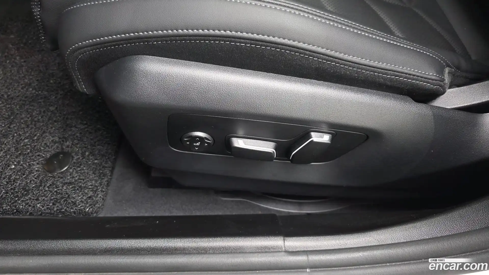 5-Series BMW 2025.6-OPTION-049