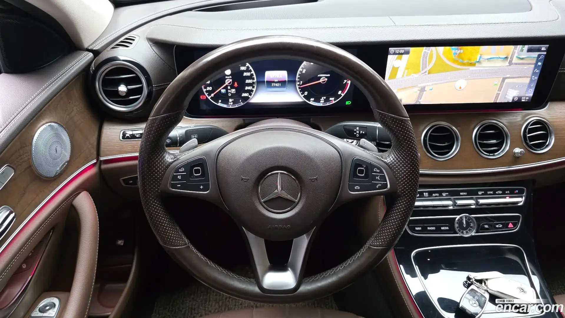 E-Class Mercedes-Benz 2018.6-OPTION-017