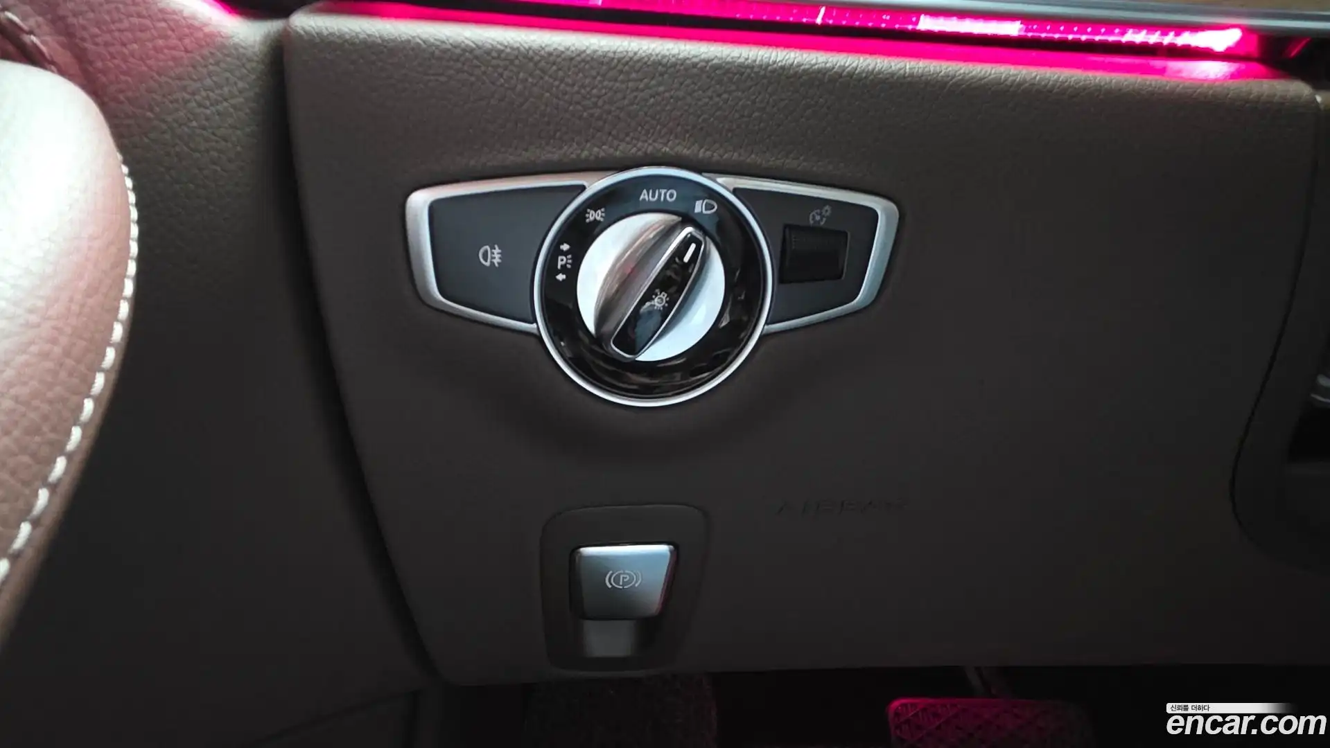 E-Class Mercedes-Benz 2018.6-OPTION-042