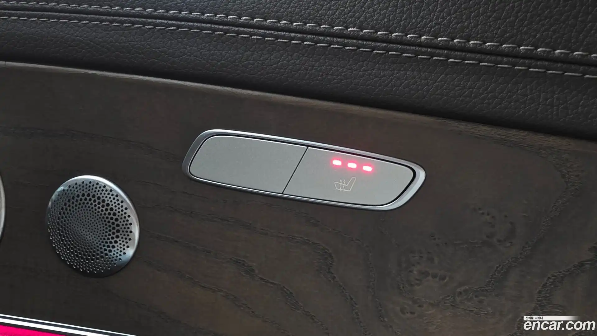E-Class Mercedes-Benz 2018.6-OPTION-048