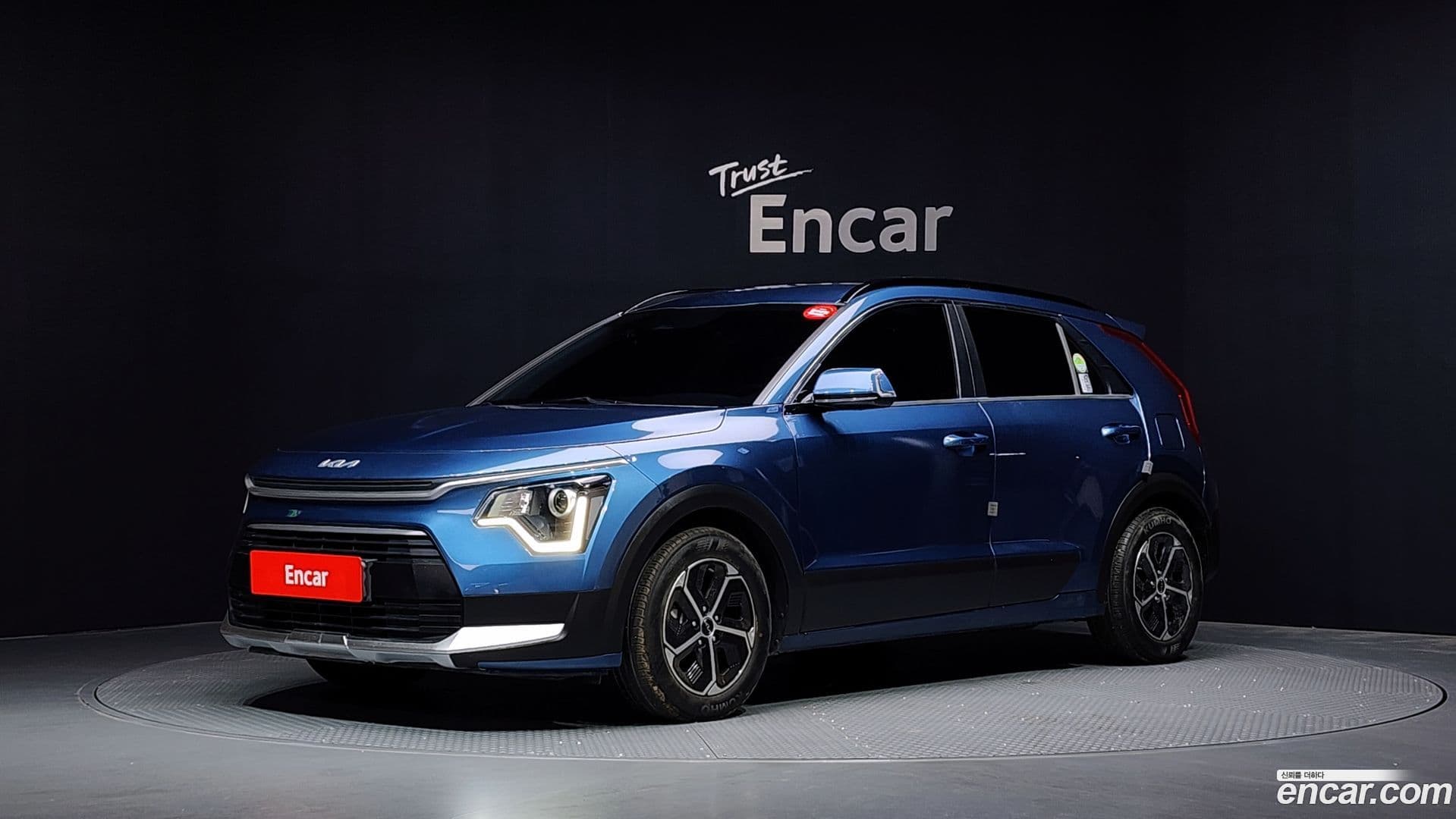 Main__Slider__Photo:Niro Kia 2022.3-0
