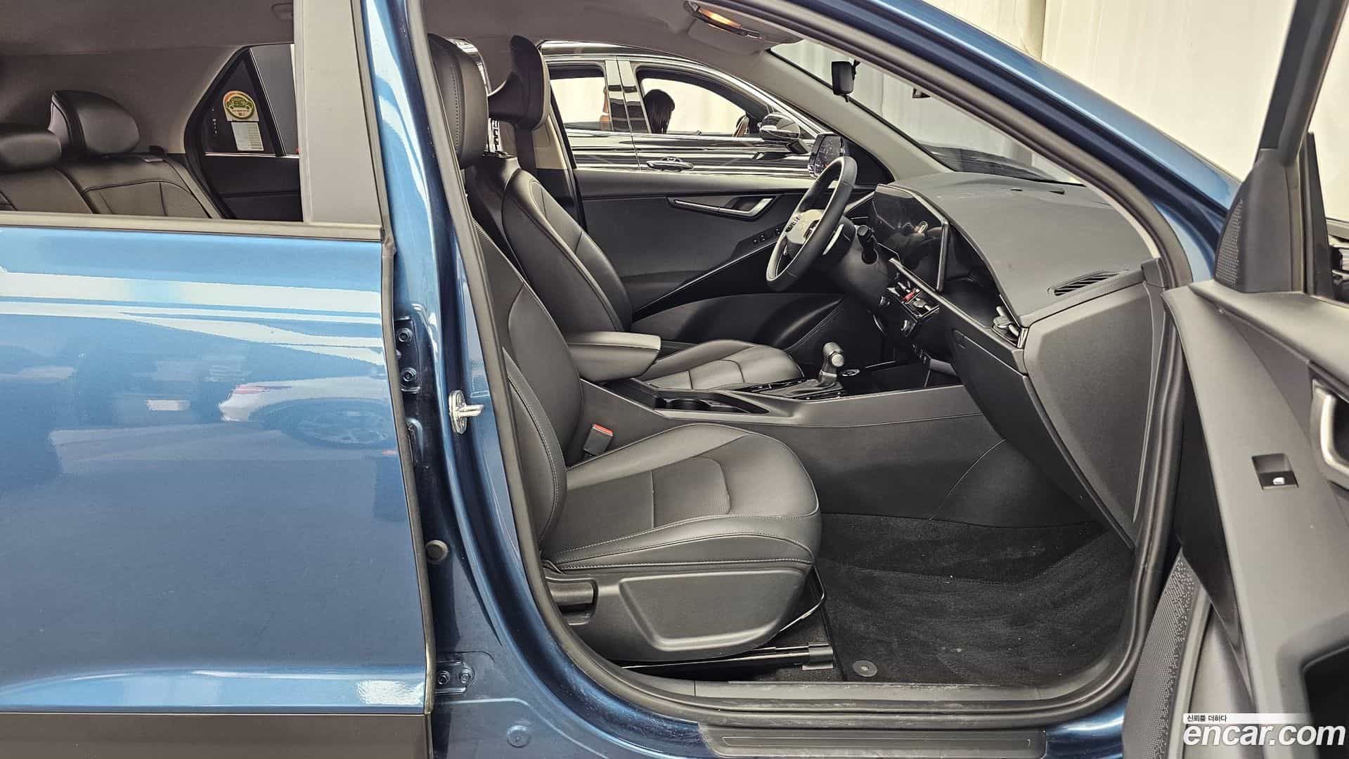 Niro Kia 2022.3-OPTION-015