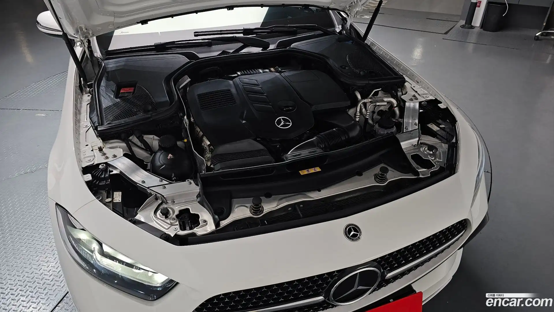 CLS-Class Mercedes-Benz 2022.2-OUTER-006