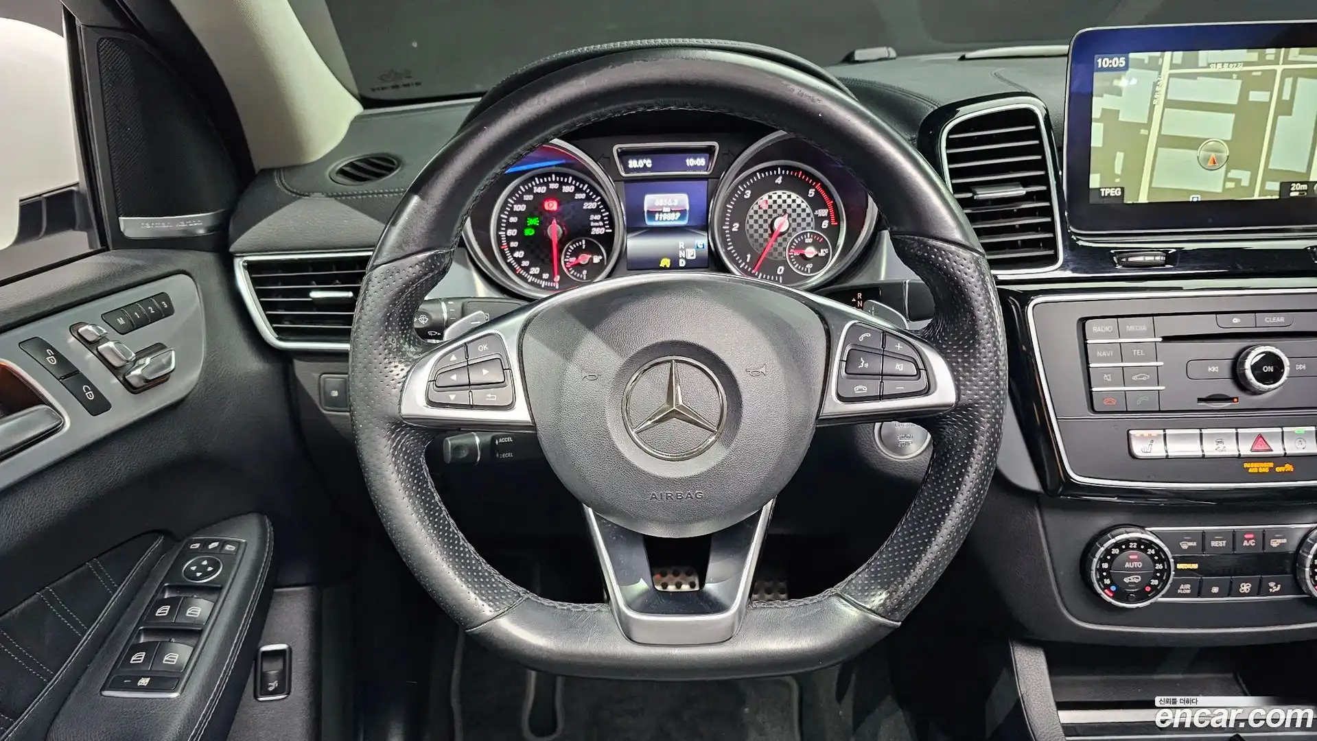 GLE-Class Mercedes-Benz 2018.5-OPTION-016