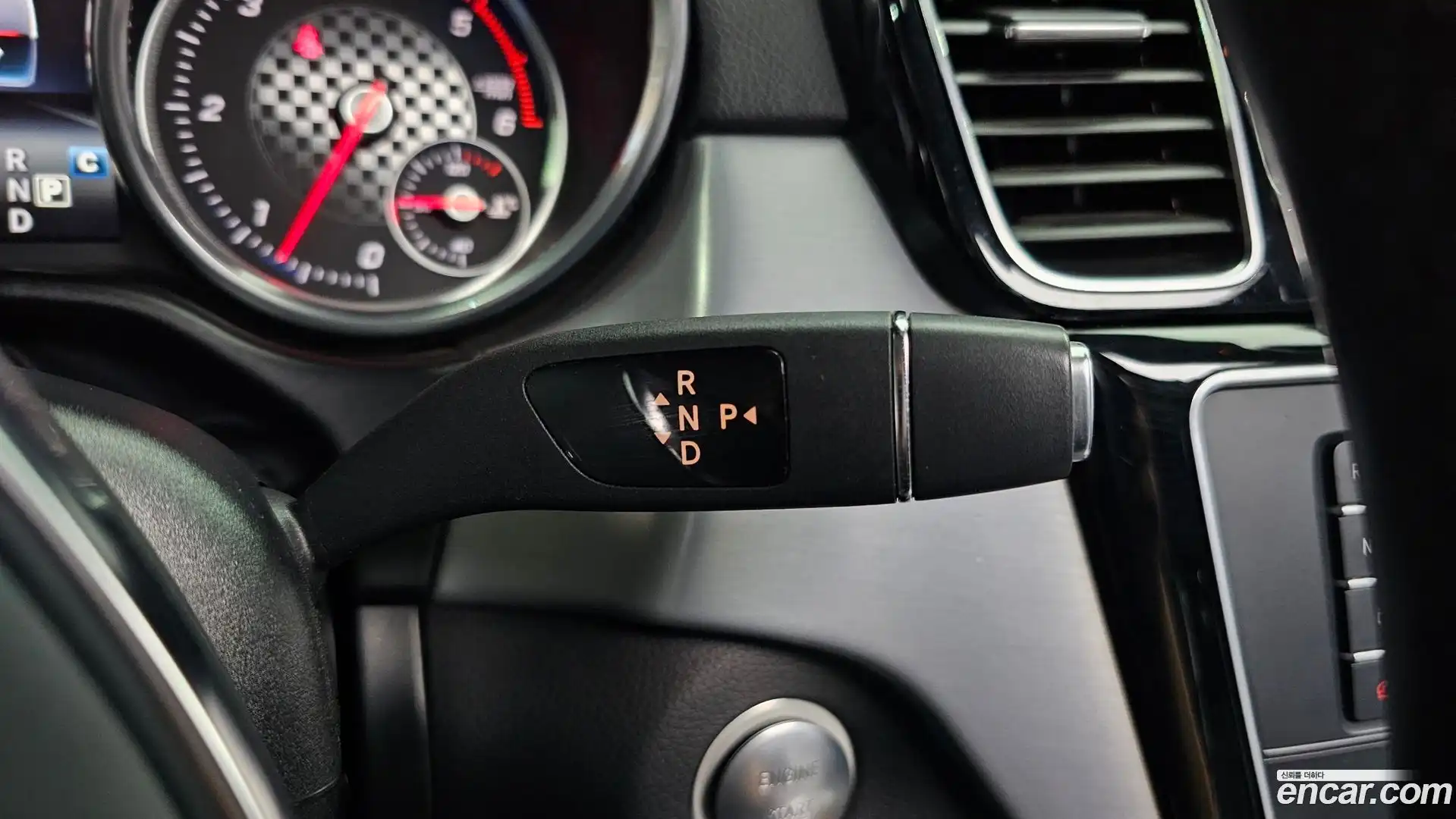 GLE-Class Mercedes-Benz 2018.5-OPTION-020