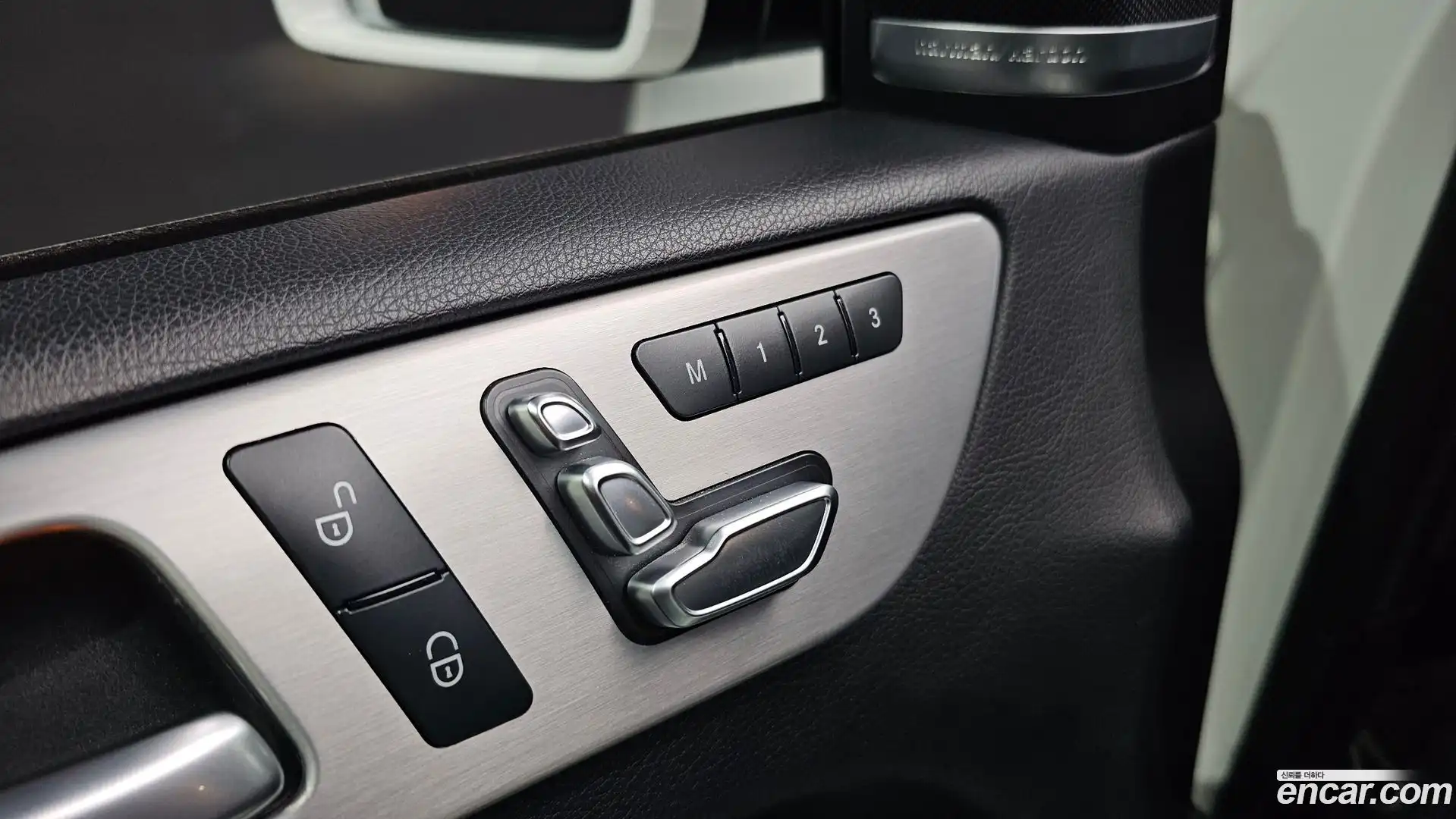 GLE-Class Mercedes-Benz 2018.5-OPTION-021