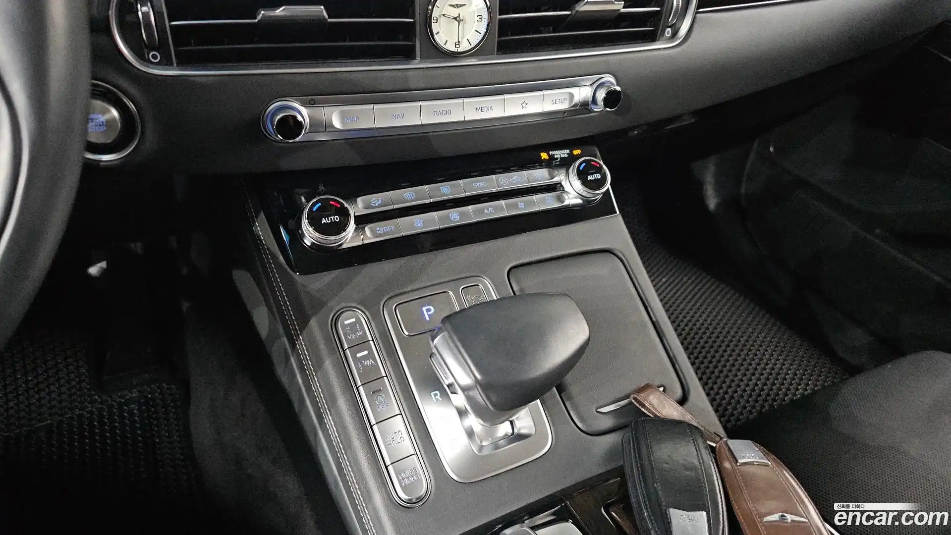 G90 Genesis 2019.5-INNER-009