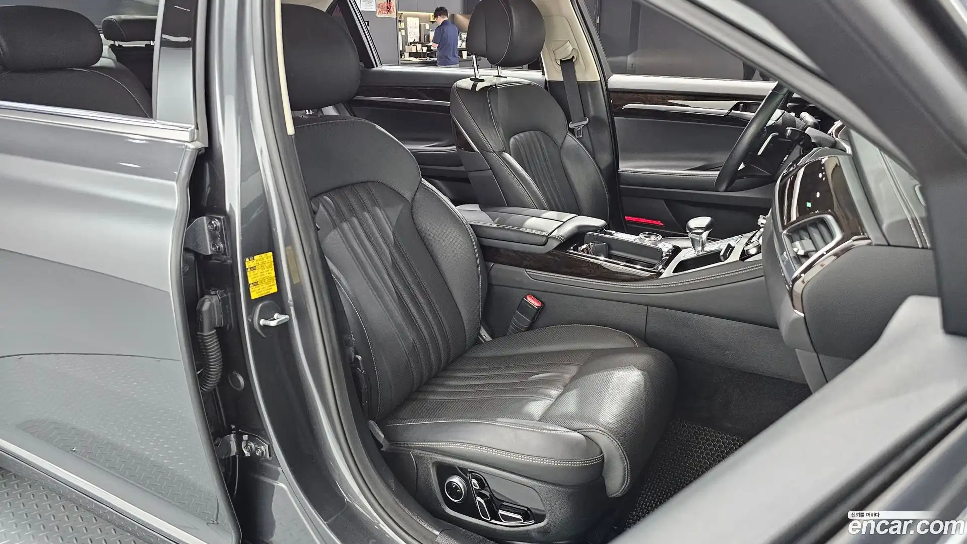 G90 Genesis 2019.5-INNER-036