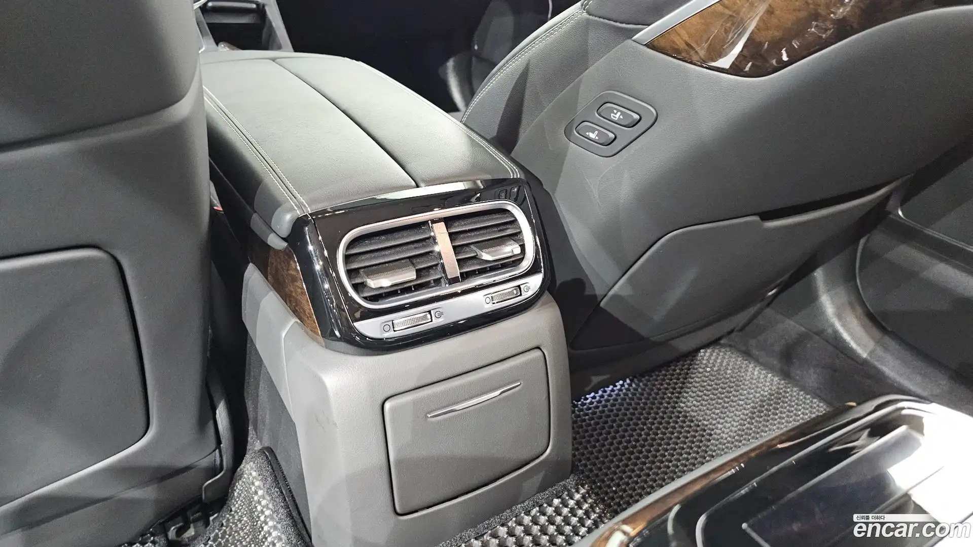 G90 Genesis 2019.5-OPTION-040