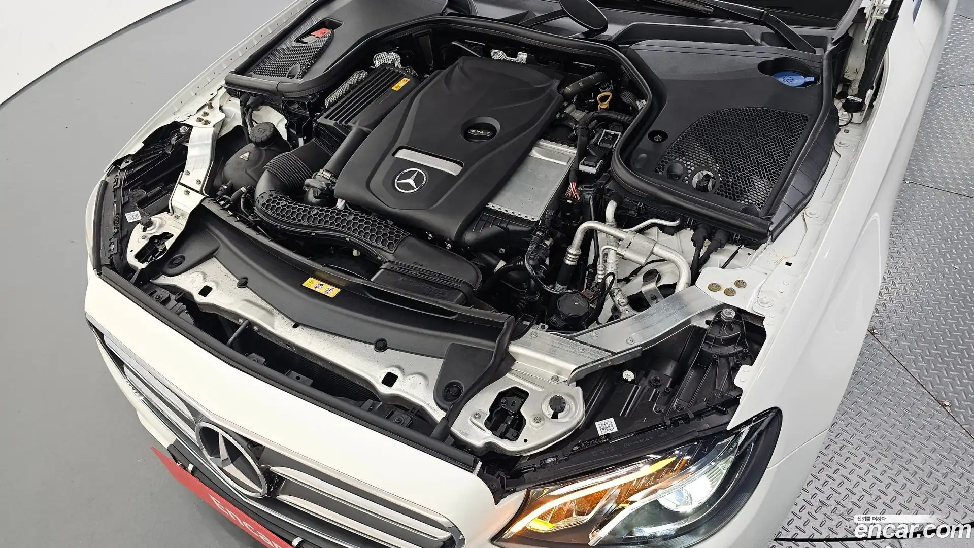 E-Class Mercedes-Benz 2020.5-OUTER-006