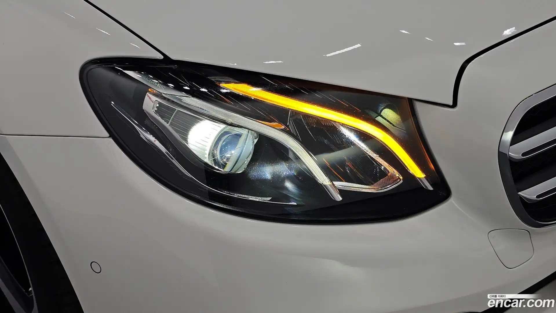 E-Class Mercedes-Benz 2020.5-OUTER-032