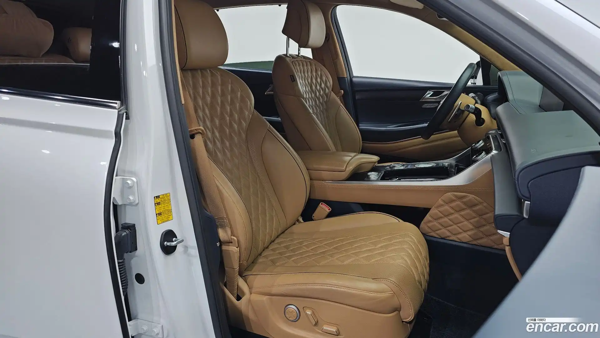 GV80 Genesis 2021.2-INNER-036