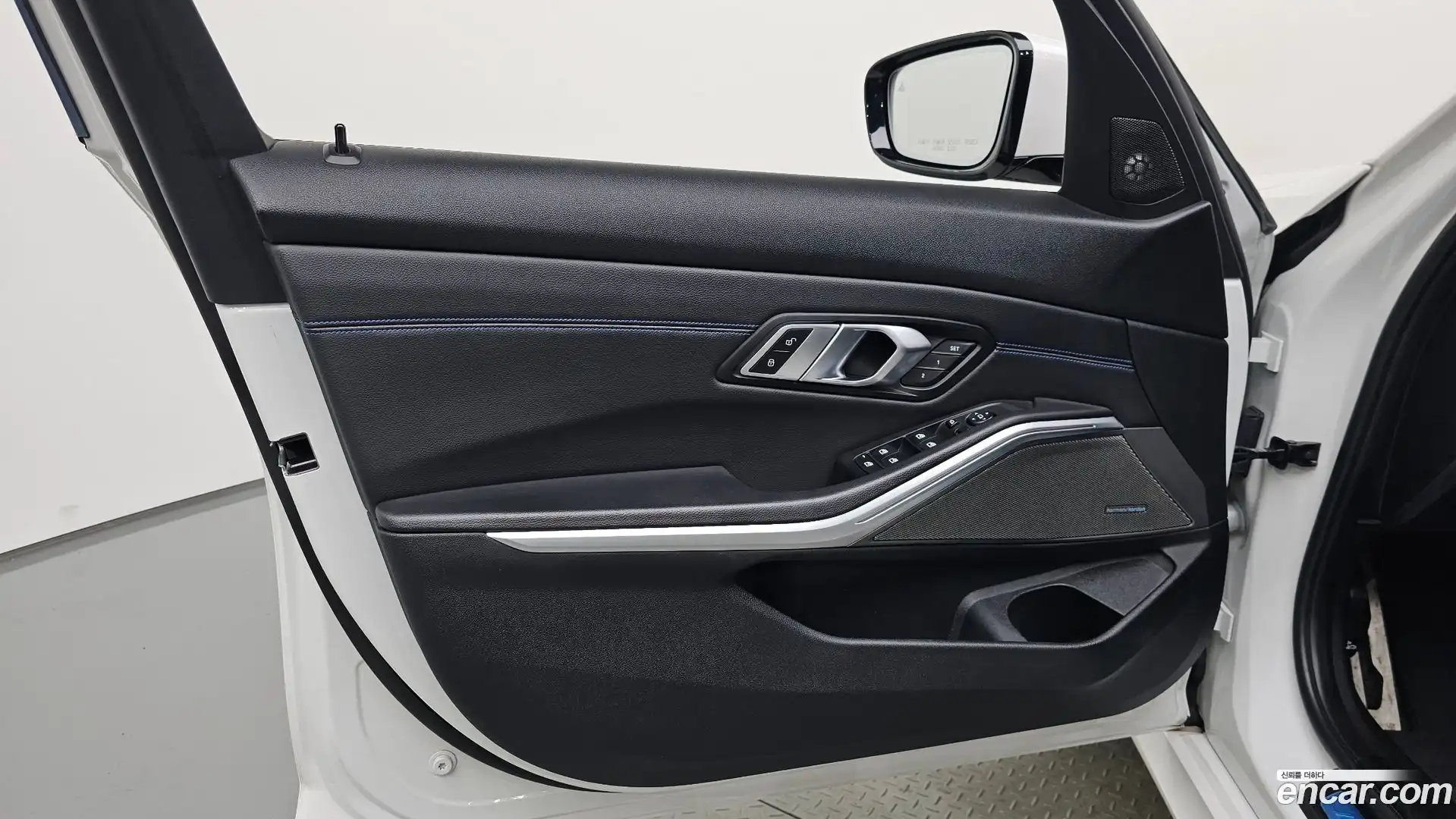 3-Series BMW 2020.3-INNER-034