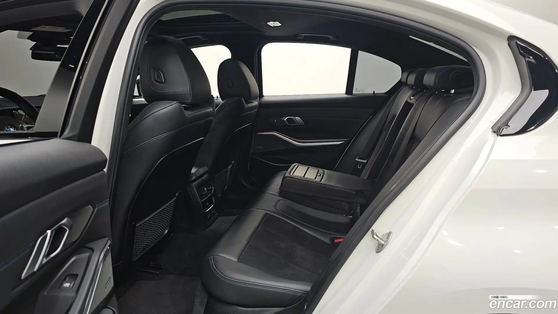 3-Series BMW 2020.3-INNER-036