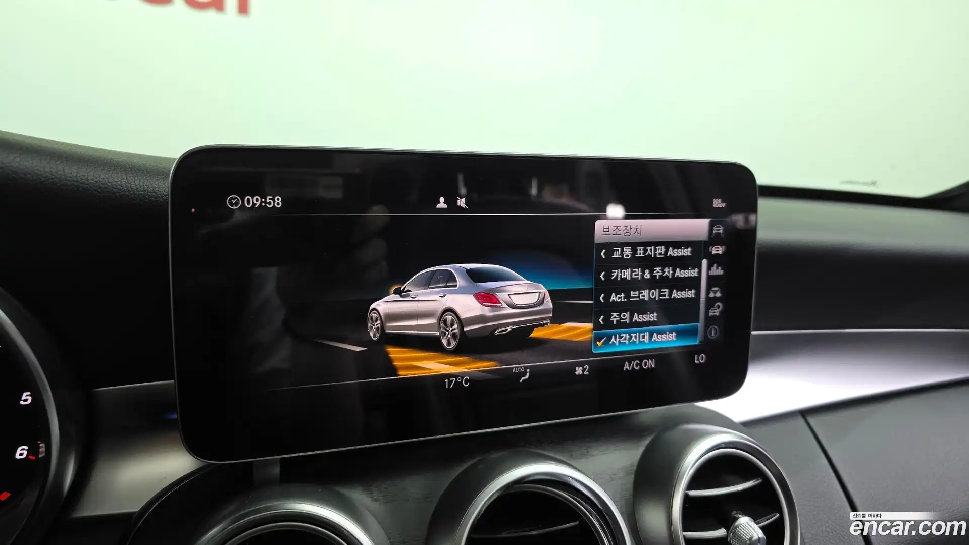 C-Class Mercedes-Benz 2019.4-OPTION-020