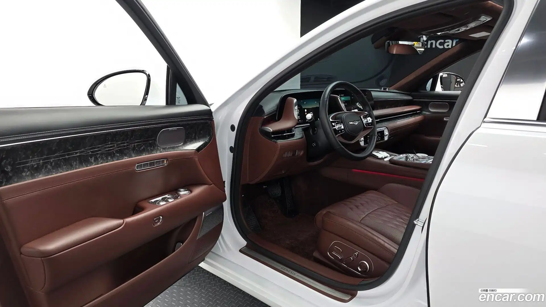 G90 Genesis 2022.6-INNER-010