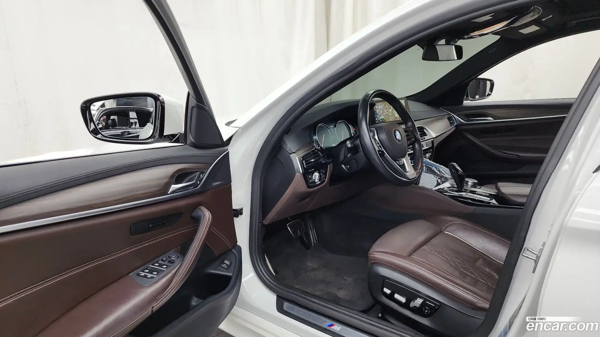 5-Series BMW 2018.0-INNER-010