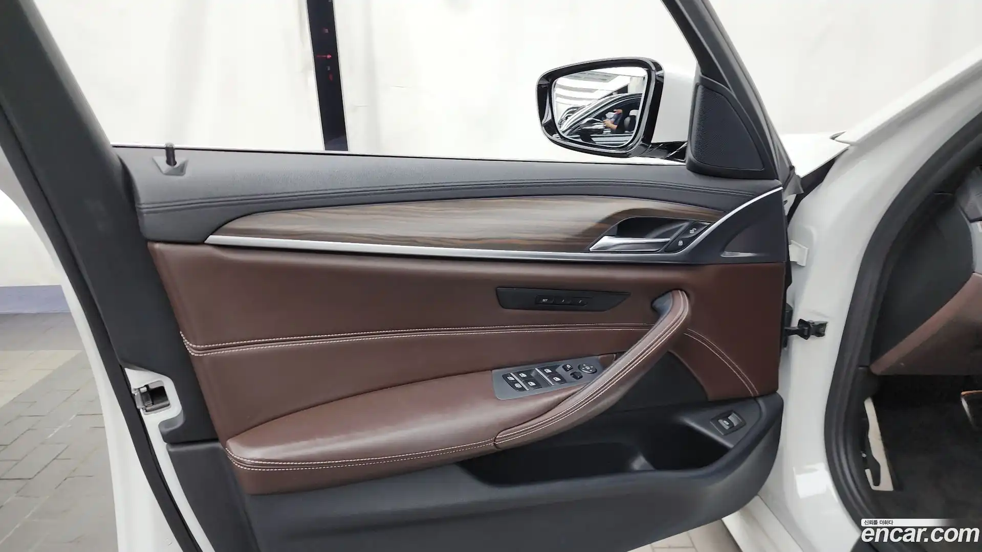 5-Series BMW 2018.0-INNER-034