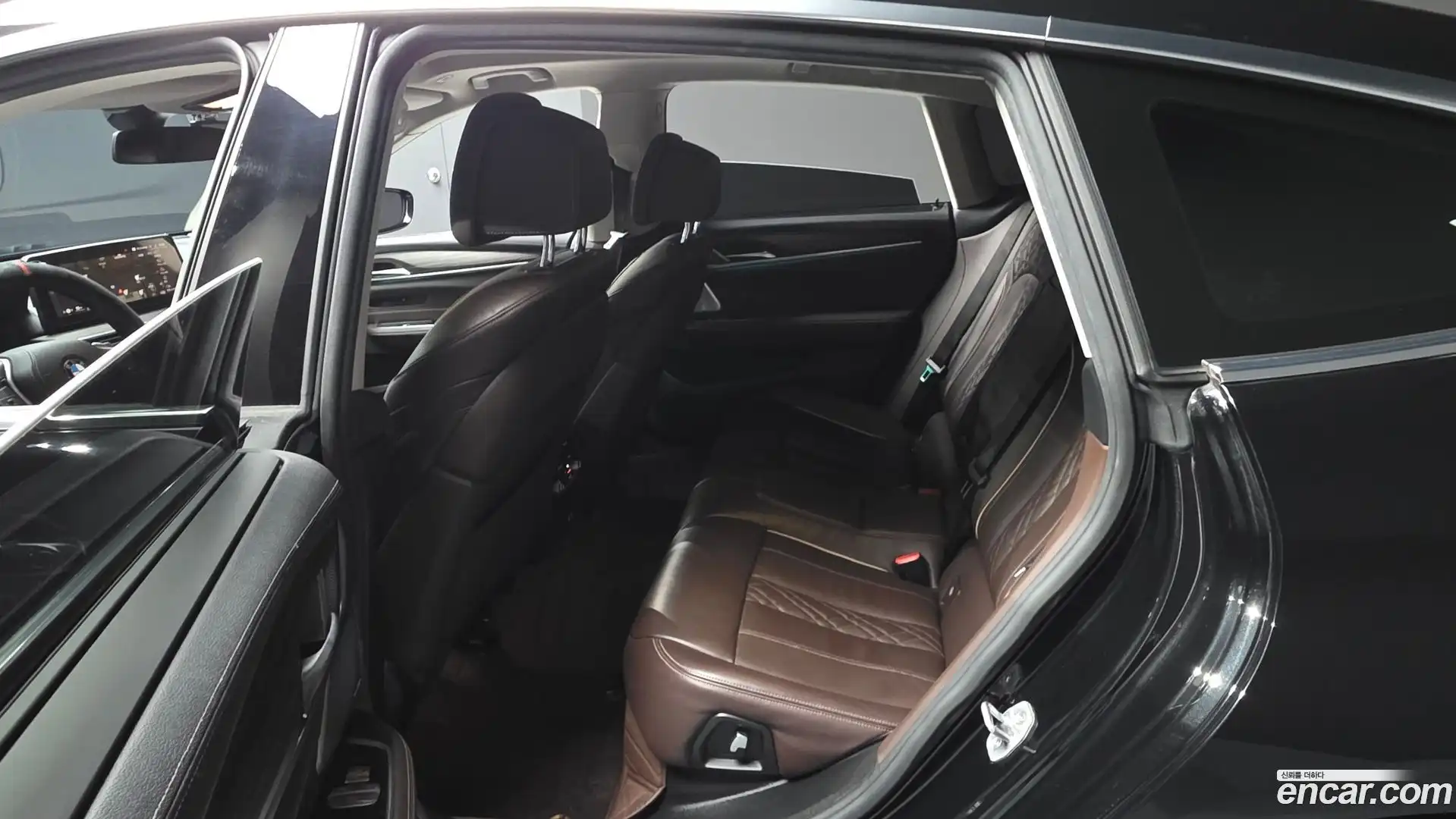 Gran Turismo BMW 2022.4-INNER-036