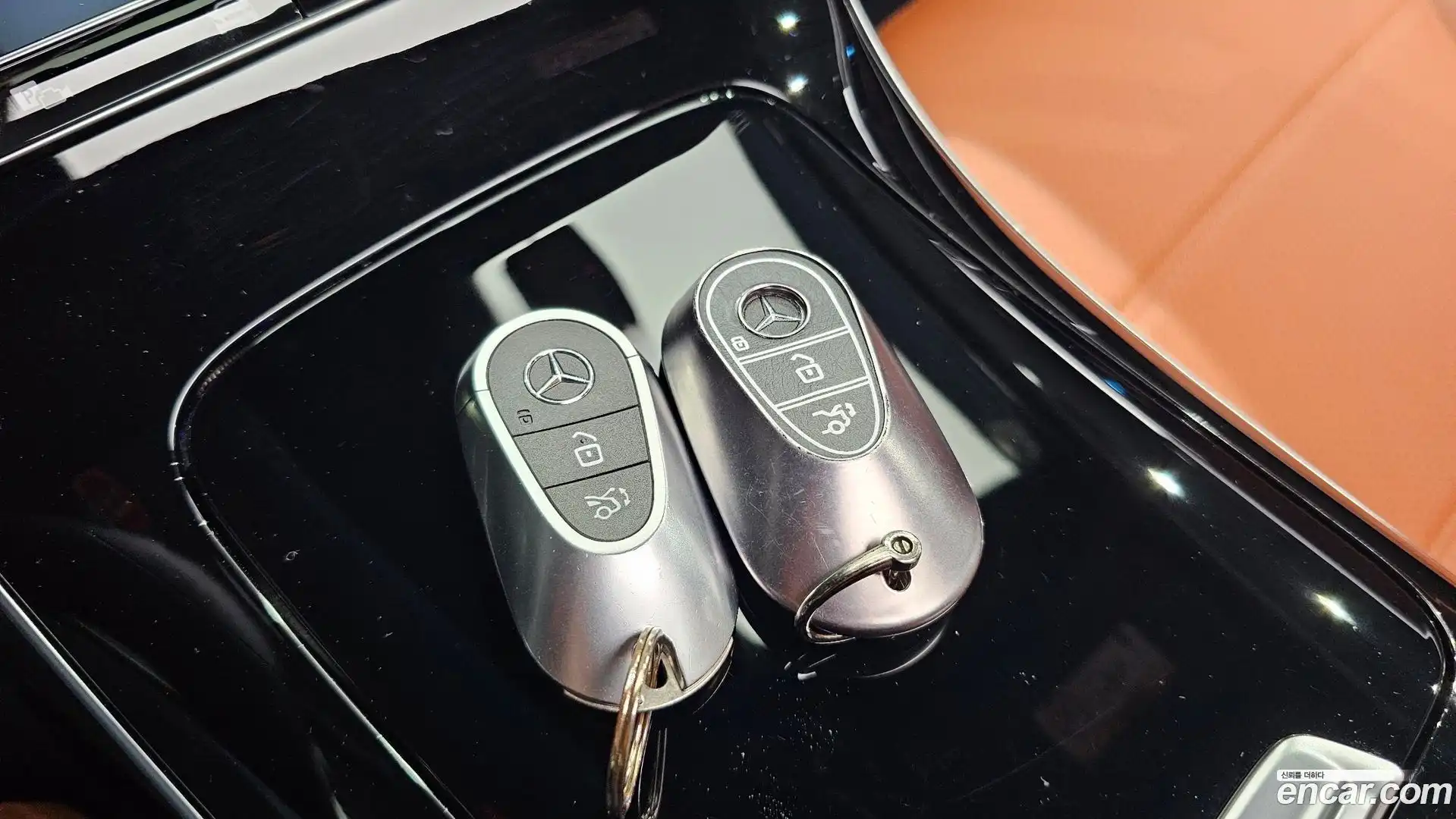 C-Class Mercedes-Benz 2024.7-OPTION-042