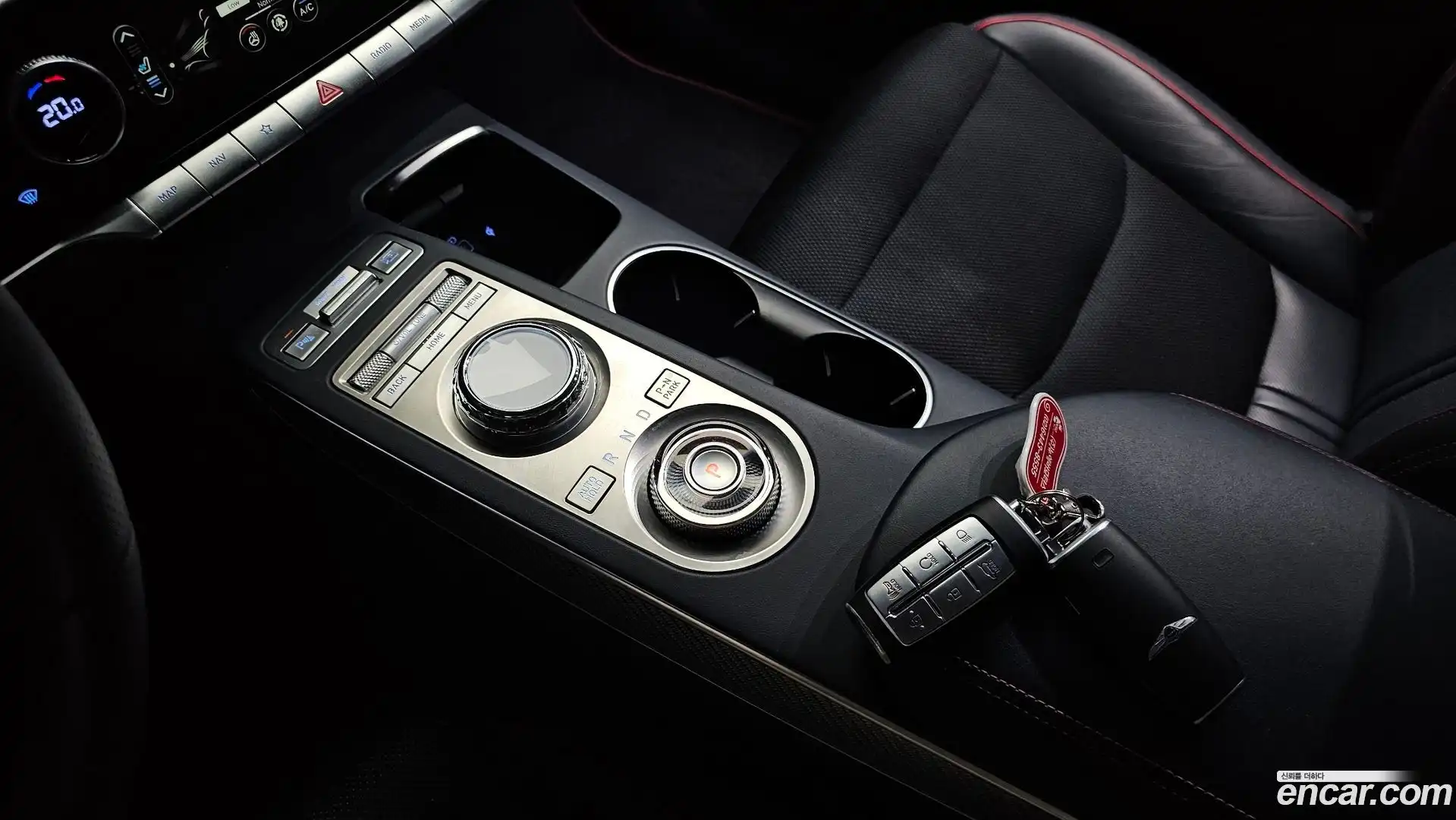 GV70 Genesis 2021.2-INNER-009