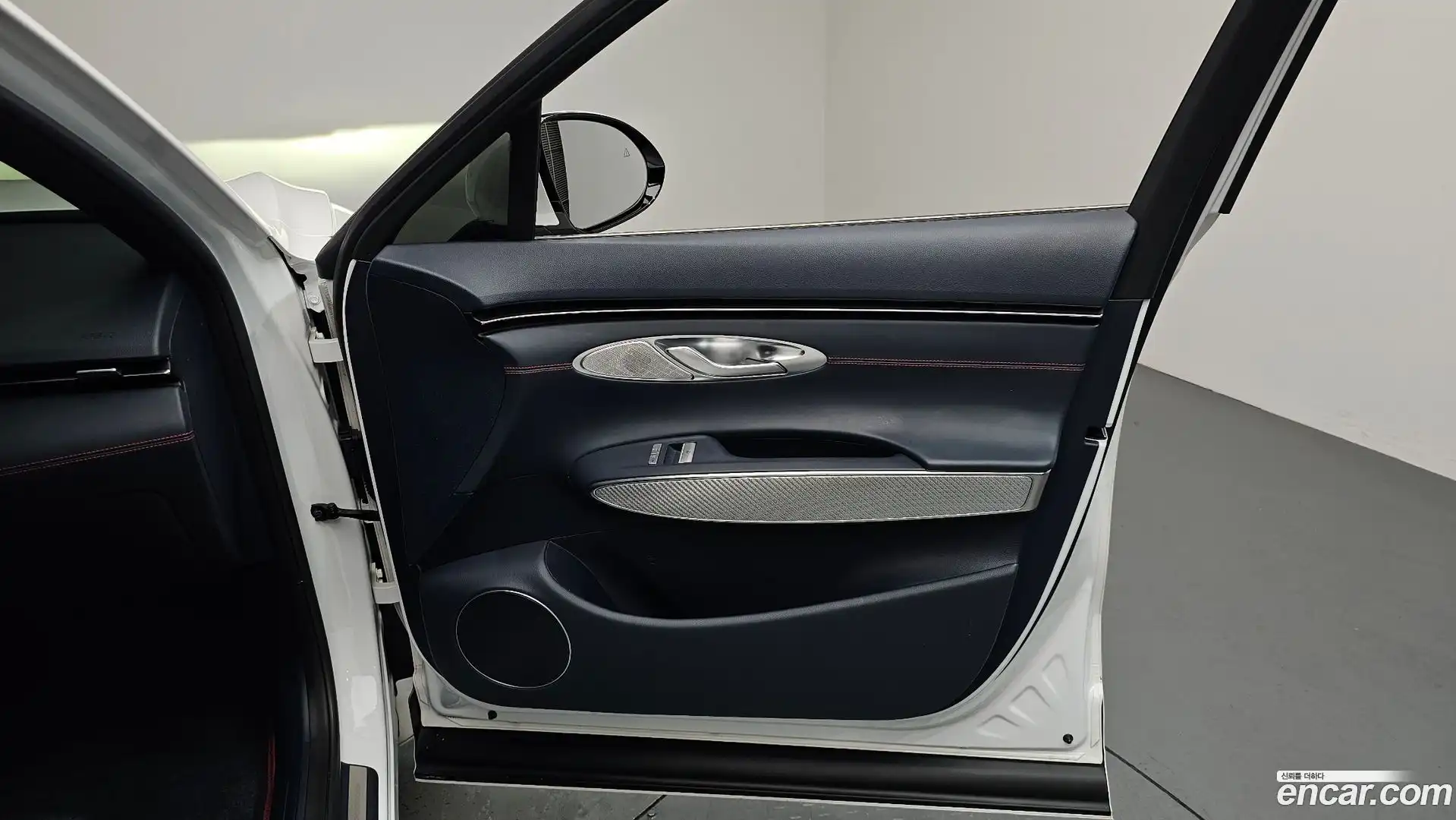 GV70 Genesis 2021.2-INNER-034