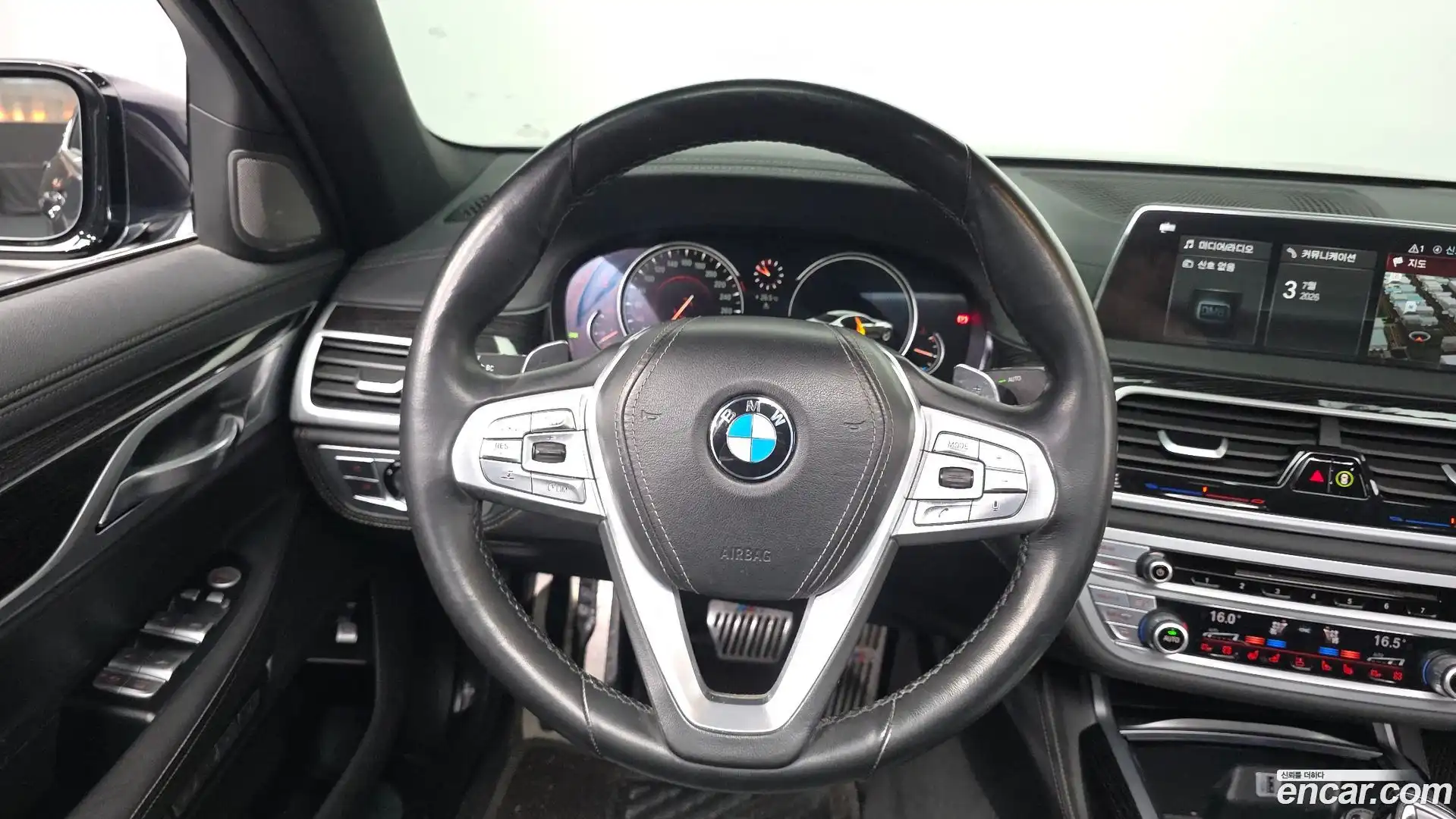 7-Series BMW 2017.7-OPTION-017