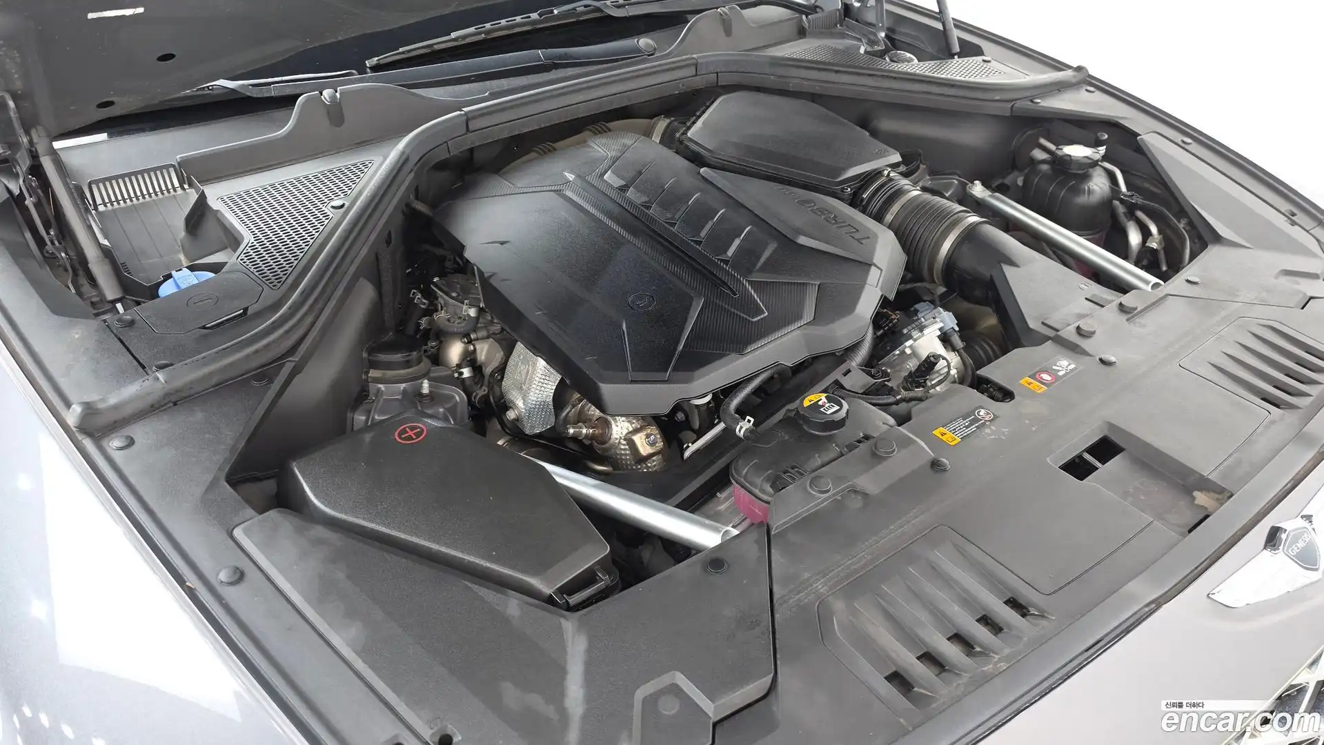 GV80 Genesis 2021.0-OUTER-006