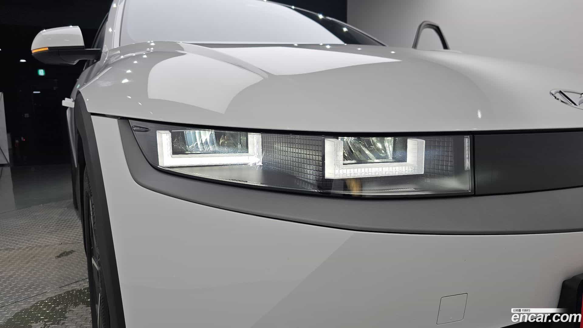 Ioniq5 Hyundai 2022.1-OUTER-032